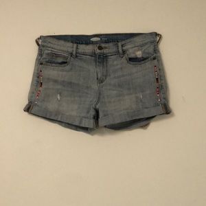 Size 6 Women’s Jean Shorts